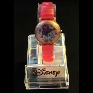 Vintage Seiko SII Disney Girls’ Minnie Mouse Red Hearts Watch~Retired Design